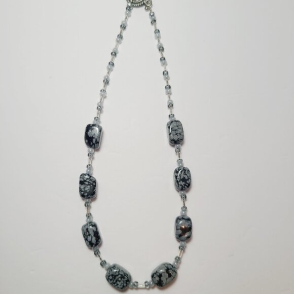 Snowflake Jasper - Vintage Beaded Necklace with Toggle Clasp - Picture 6 of 8